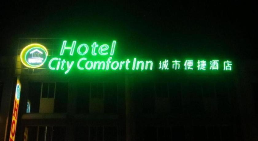 Hotel City Comfort Inn Puchong Exterior foto